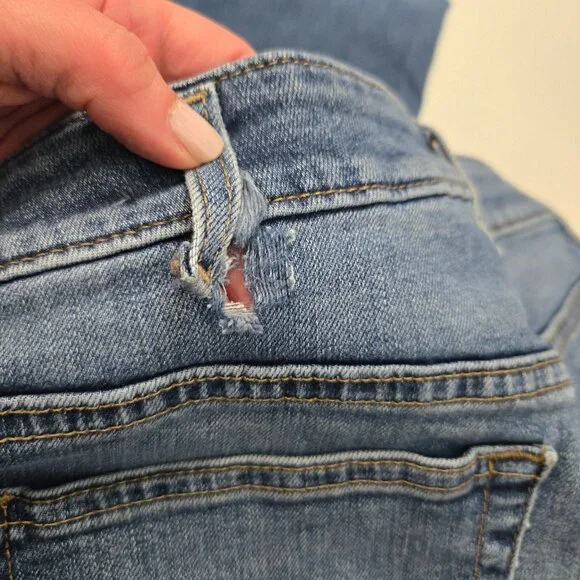 Ariat Size 33 Long Premium High-Rise Flare Jeans Raw Hem Blue Lake Women's FLAW - Picture 16 of 16